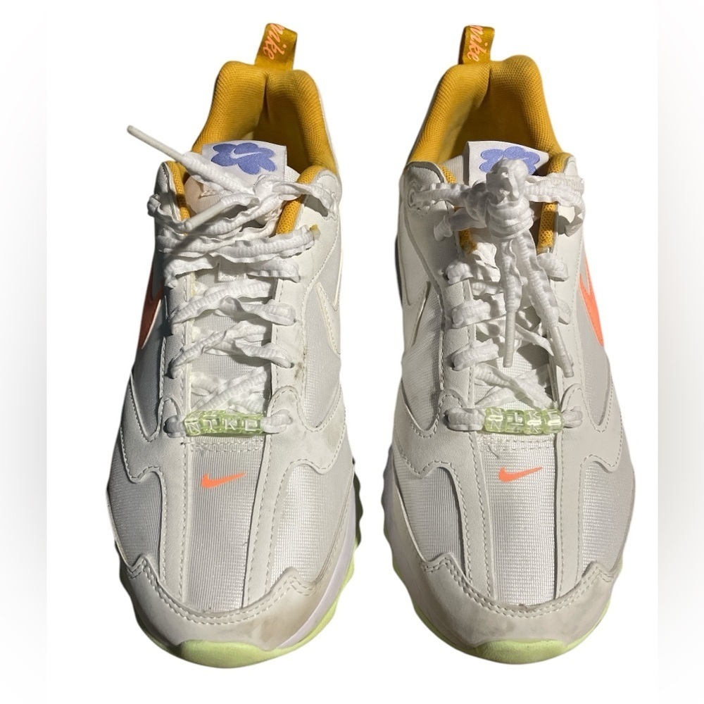 Nike Air Max Dawn - Picture 3 of 6